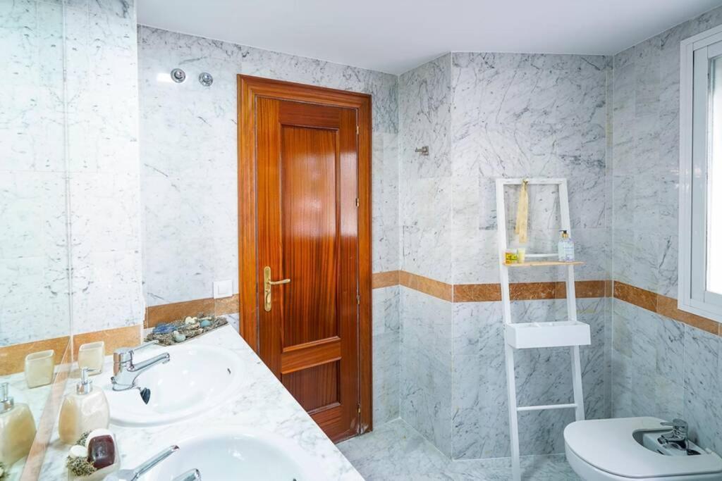 Lovely And Chic Apartment In The Heart Of Seville Sevilha Exterior foto